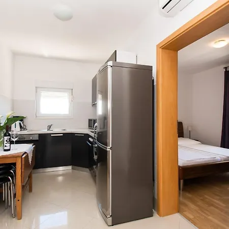 Apartments Kendes Vodice Exterior photo