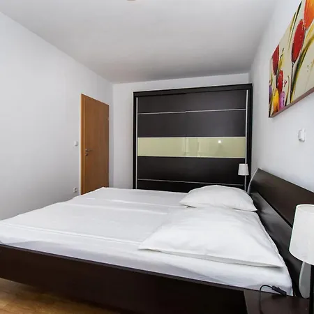Apartments Kendes Vodice Exterior photo