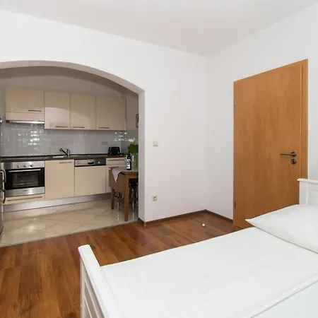 Apartments Kendes Vodice Exterior photo