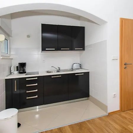 Apartments Kendes Vodice Exterior photo