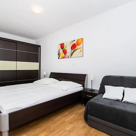 Apartments Kendes Vodice Exterior photo