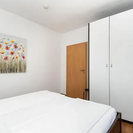 Apartments Kendes Vodice Exterior photo