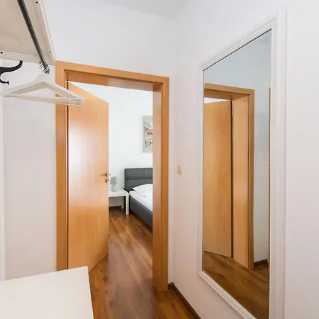 Apartments Kendes Vodice Exterior photo