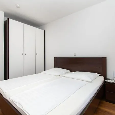 Apartments Kendes Vodice Exterior photo