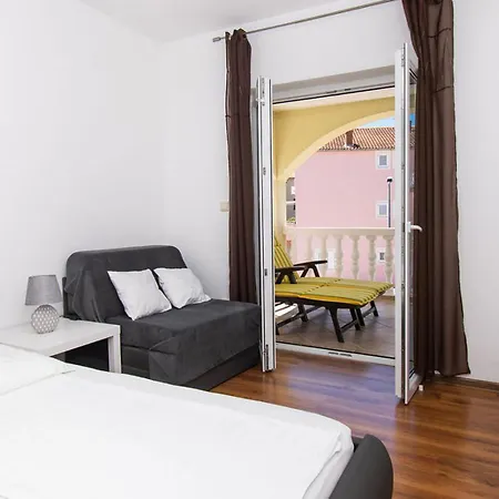 Apartments Kendes Vodice Exterior photo