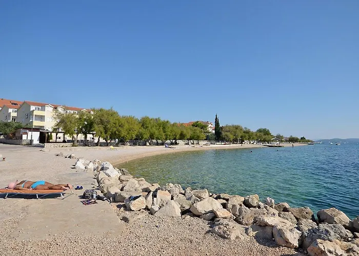 Apartments Kendes